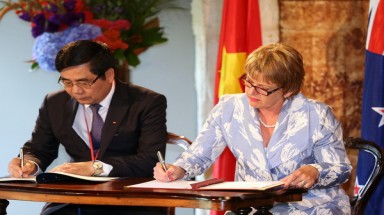  Bộ trưởng An Toàn Thực Phẩm New Zealand thăm Việt Nam