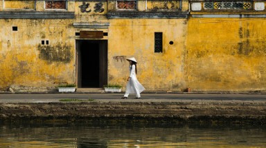  Bốn mùa gọi mãi tên em