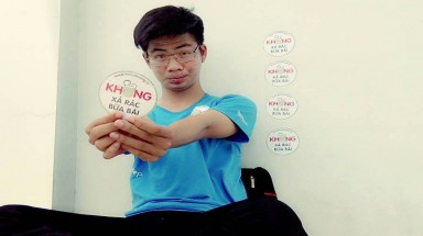  Đến 24 giờ ngày 15/7/2015, kết thúc cuộc thi "Selfie cùng Sticker, Sở hữu “dzế” Sành điệu" 