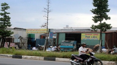  Bình Dương: Có tình trạng thu mua phế liệu theo kiểu “xã hội đen” 