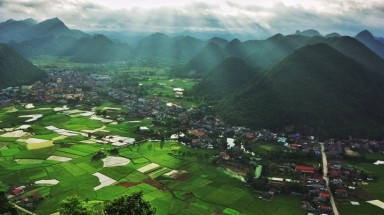  Thời tiết ngày 15 tháng 7: Nắng nóng tiếp tục xảy ra trên diện rộng ở các tỉnh Bắc Bộ và Bắc Trung Bộ