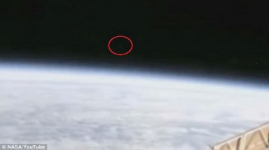 Có phải NASA cắt video để che giấu sự tồn tại của người ngoài hành tinh?