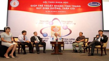 Hội Thảo Khoa Học “Giúp trẻ thoát nhanh tình trạng suy dinh dưỡng, thấp còi”