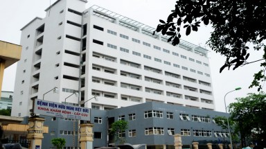  Bệnh viện Việt Đức mổ chân trái lộn sang chân phải