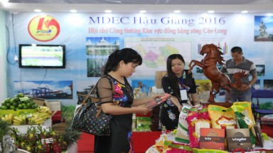  Không có tình trạng “Trên rải thảm, dưới rải đinh” trong kêu gọi đầu tư ở Hậu Giang