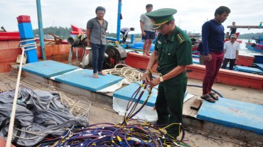  Tàu Trung Quốc là thủ phạm đâm chìm tàu cá Quảng Ngãi ở Hoàng Sa