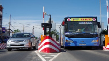  Thu phí qua cầu Bình Triệu 1 từ 00 giờ ngày 1-8