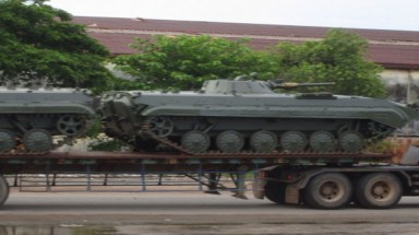  Campuchia đưa thêm xe thiết giáp đến Phnom Penh
