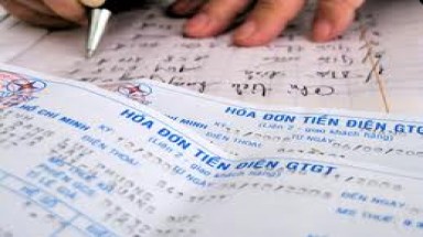  Gánh nặng giá cả sau cú “bù đắp“ cho EVN