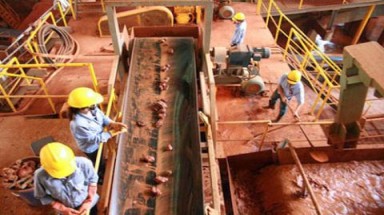   Bô-xít Nhân Cơ tiếp tục xin giãn tiến độ?