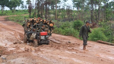  Đắk Lắk: Gần 70 lâm tặc vây đánh bảo vệ rừng, cướp tài sản