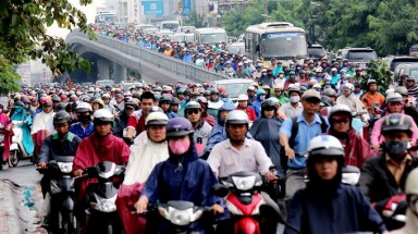   Người dân TP HCM chuẩn bị phải đóng phí xe máy