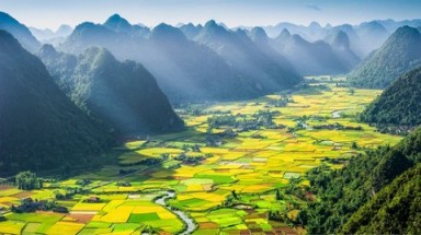 Thời tiết ngày 19 tháng 8: Nắng nóng thu hẹp, chiều tối và đêm 19/8 Bắc bộ có mưa rào và dông
