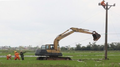  Không loại trừ khả năng bão đổ bộ trực tiếp vào đất liền nước ta