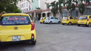  Taxi cát cứ Bệnh viện tỉnh Bình Định