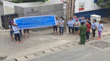  Chồng ca sĩ Thu Minh hứa giải quyết công nợ trong hai tuần tới