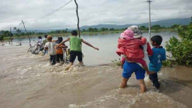 Lũ trên các sông từ Quảng Bình đến Quảng Nam tiếp tục lên 