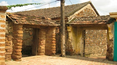 Tôn vinh di sản Việt Nam