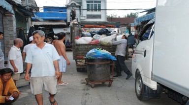 TP.HCM: Thu hồi đường dây rác dân lập?
