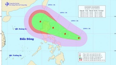 Bão Kalmaegi mạnh cấp 8, cấp 9 hoạt động gần biển Đông