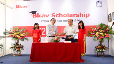   Bkav tài trợ học bổng 12,7 tỷ đồng cho sinh viên ĐHBK Hà Nội