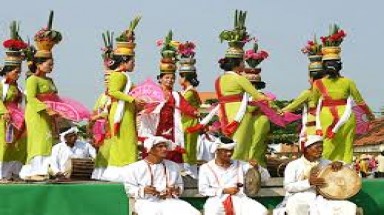  Lễ hội Ok-Om-Bok của đồng bào Khmer tỉnh Trà Vinh là Di sản văn hóa phi vật thể quốc gia