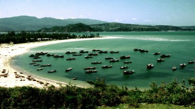  10 vịnh đẹp của Việt Nam hút hồn du khách
