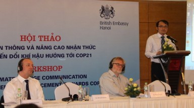  Hội thảo “Truyền thông và nâng cao nhận thức về biến đổi khí hậu hướng tới COP-21”