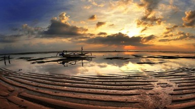  Thời tiết ngày 29 tháng 9:  Nhiều khu vực Đông Bắc Bộ và từ Thanh Hóa đến Thừa Thiên Huế có nắng nóng