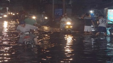  Mỗi tháng TP.HCM chi bao nhiêu để chống ngập?
