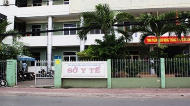  Giám đốc Sở Y tế Long An trả lại "quà khủng" 400 triệu