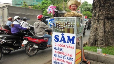 Hãi hùng sâm lạnh được làm từ nước lã và đường hóa học
