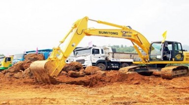  Khoáng sản bị băm nát