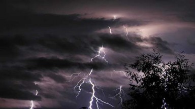  Chủ động đề phòng dông sét ở Ninh Thuận
