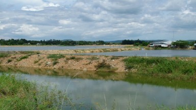   Đồng Nai: Hồ thủy điện Trị An lại bị “xẻ thịt”