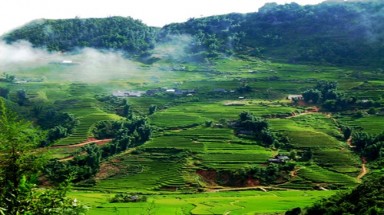  Thời tiết ngày 18/10: Các vùng trên cả nước có mưa rải rác và dông 