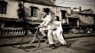   Bức ảnh Thư viện Hà Nội dùng không xin phép: Bản quyền thực sự của ai?