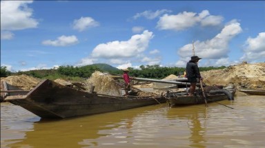  Vĩnh Phúc tăng cường quản lý hoạt động khai thác cát sỏi