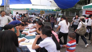  Ngày hội việc làm Đại học Nông Lâm 2015: Đưa việc làm đến với sinh viên