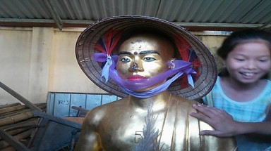  Có thể trục xuất sư thay tượng cổ bằng tượng chính mình