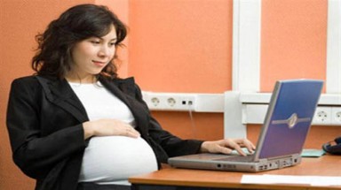  ”Tips” sống còn cho mẹ bầu công sở