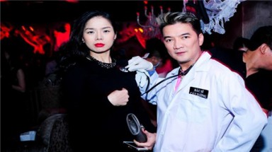  Đàm Vĩnh Hưng - hố đen của văn hóa
