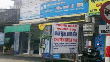  Hà Nội: Bé trai chết bất thường tại phòng khám chui của Trưởng khoa