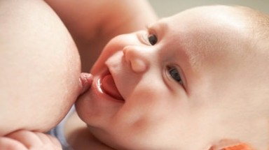  Nghiêm cấm quảng cáo sữa thay thế sữa mẹ cho trẻ dưới hai tuổi
