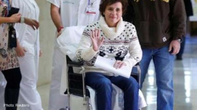  Nữ Y tá Tây Ban Nha thoát Ebola vẫn đối mặt sự cảnh giác từ bạn bè