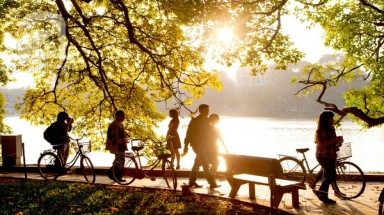  Thời tiết ngày 21/11: Bắc Bộ trưa chiều hửng nắng, Trung và Nam Trung bộ có nơi mưa to