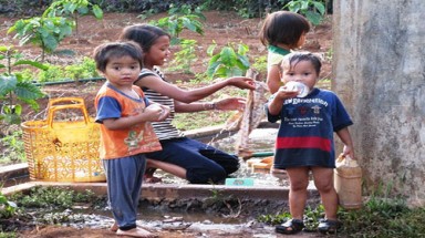  Làng... "siêu đẻ" ở Tây Nguyên