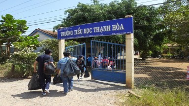 Green Generation Club xây dựng “Khu vườn Tái Chế” tại trường tiểu học Thạnh Hoà, Long An