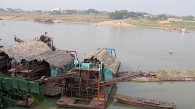  Phú Thọ ngăn chặn có hiệu quả tình trạng khai thác, kinh doanh cát sỏi trái phép