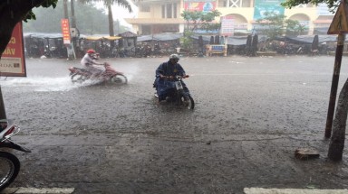  Phú Yên: Đô thị... mới mưa đã ngập